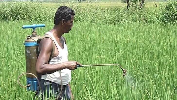 Reduce chemical fertilizers on arable land, save future generations.jpg