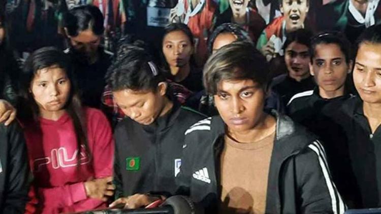 BFF signs 18 ‘Rebel’ female footballers